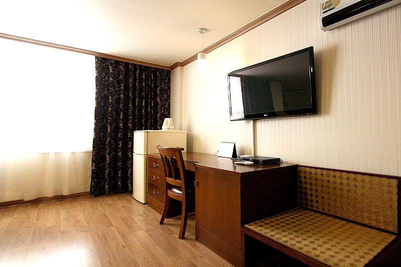 Changwon Olympic Hotel Extérieur photo