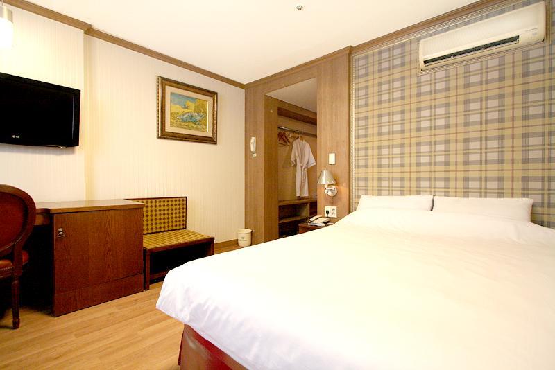 Changwon Olympic Hotel Extérieur photo
