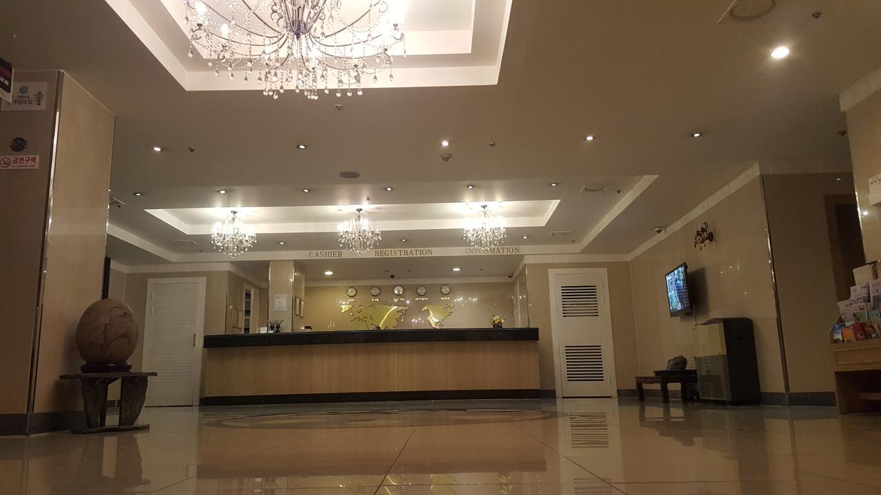 Changwon Olympic Hotel Chambre photo